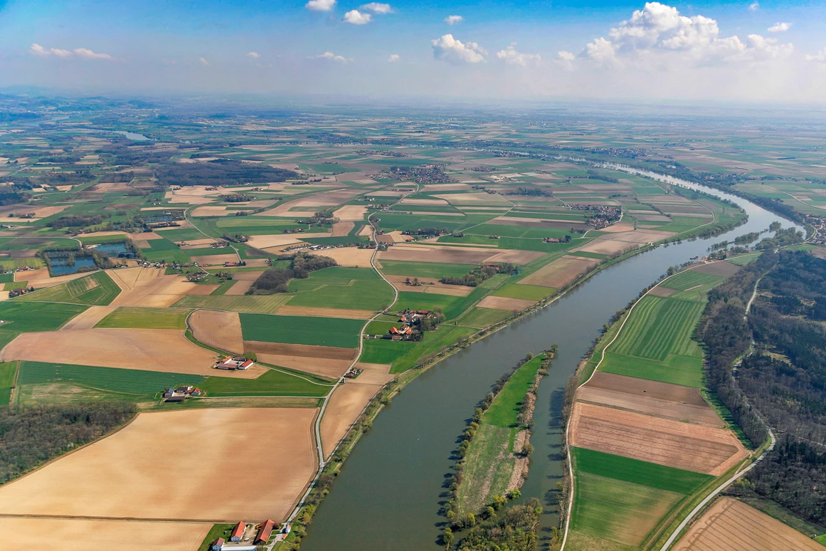 Wasser: Renaturierung der Donau